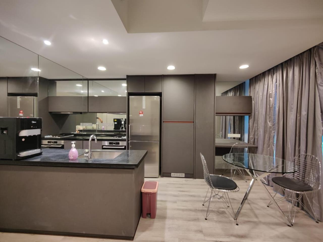 Mulberry Verve Suites Kl Mid Valley Куала-Лумпур Екстер'єр фото
