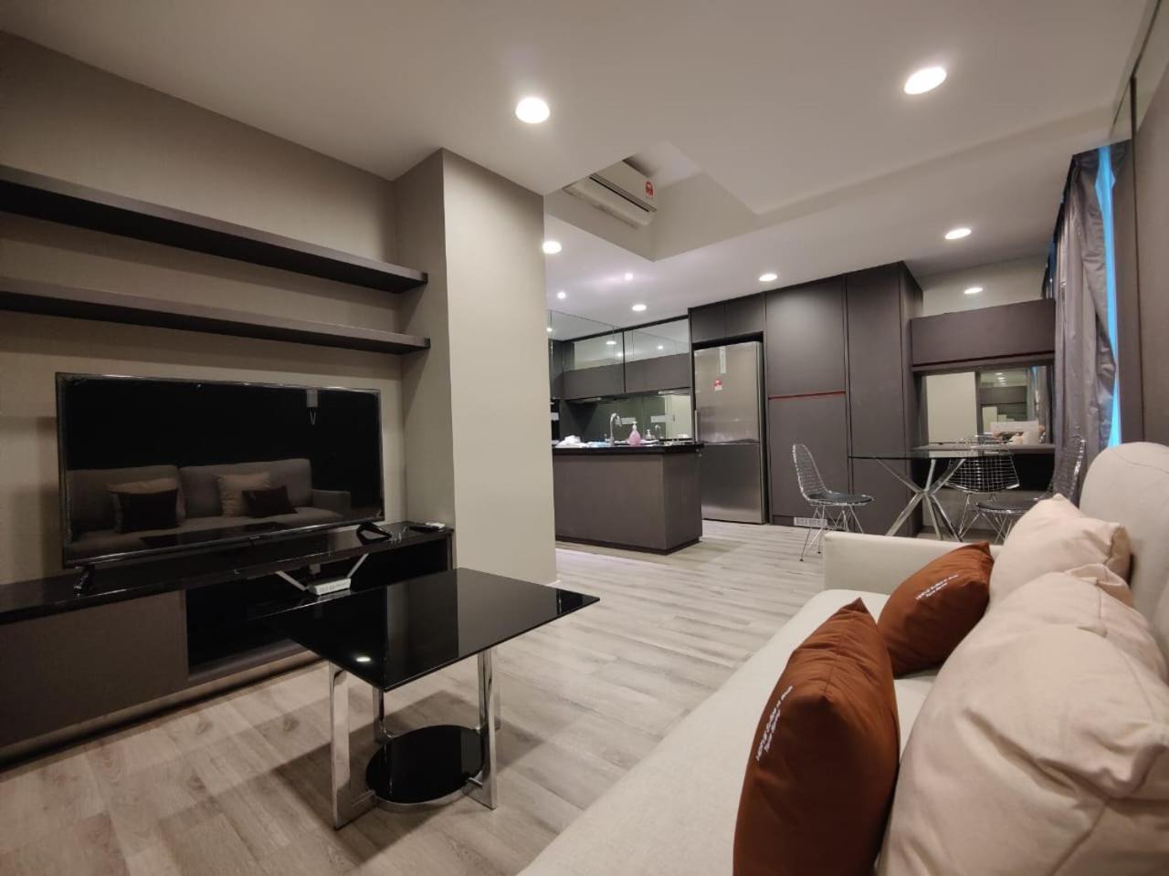 Mulberry Verve Suites Kl Mid Valley Куала-Лумпур Екстер'єр фото